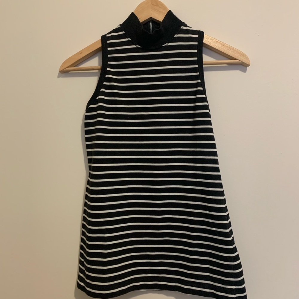 esprit striped tank  🤍